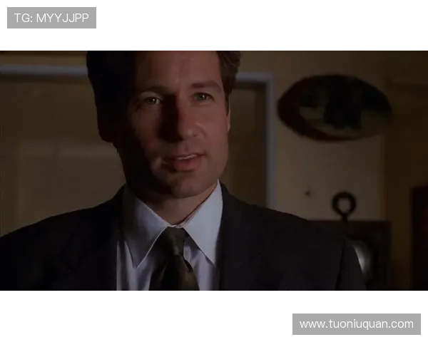 重返未知的黑暗:X档案第九季,信仰与真相的终极博弈